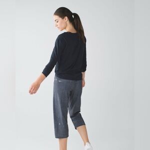 Lululemon Athletica Gray Capris